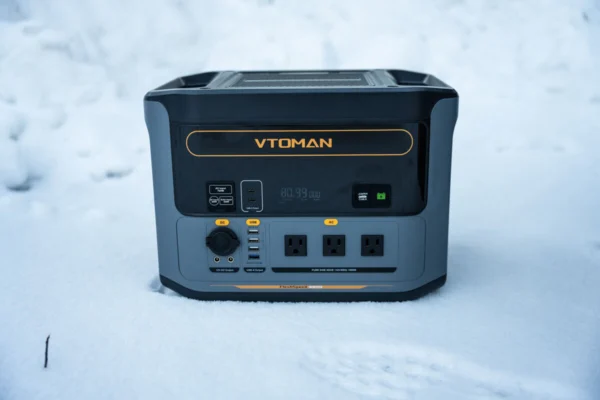 VTOMAN FlashSpeed 1000 Paired with 220W PRO Solar Panel Review - Mountain Weekly News