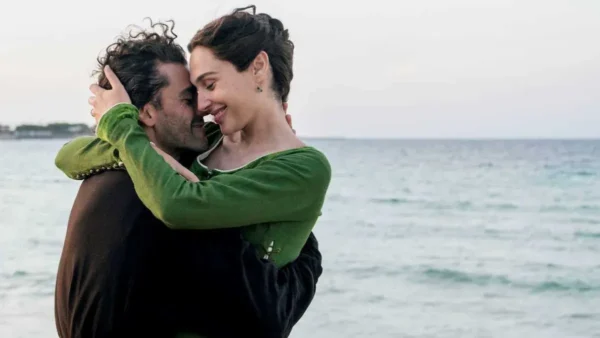 ‘In the Hand of Dante’ Review: Oscar Isaac's Julian Schnabel Collab Is Too Self-Serious to Be Taken Seriously