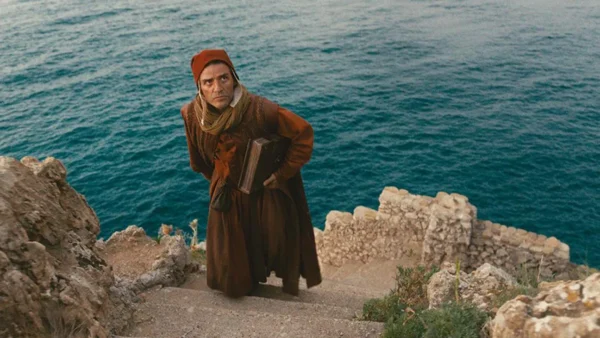 ‘In the Hand of Dante’ Review: Oscar Isaac, Gal Gadot and Gerard Butler Star in Julian Schnabel’s Bonkers, Wildly Uneven...