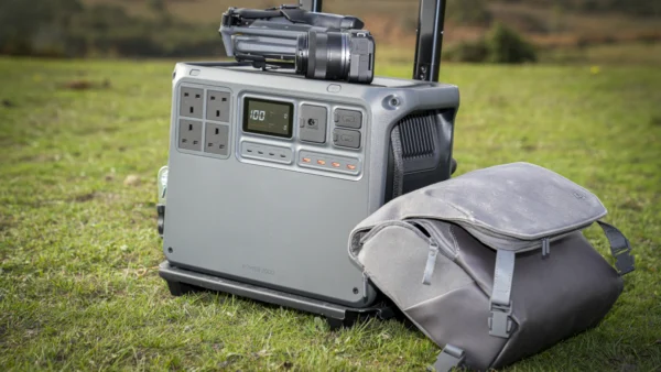 I tested the DJI Power 2000, here’s why it’s my new go-to on location – Camera Jabber