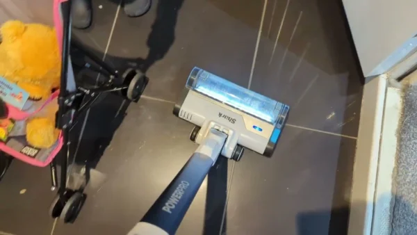 Shark PowerPro Cordless Stick Vacuum Cleaner Review – Real Demo!