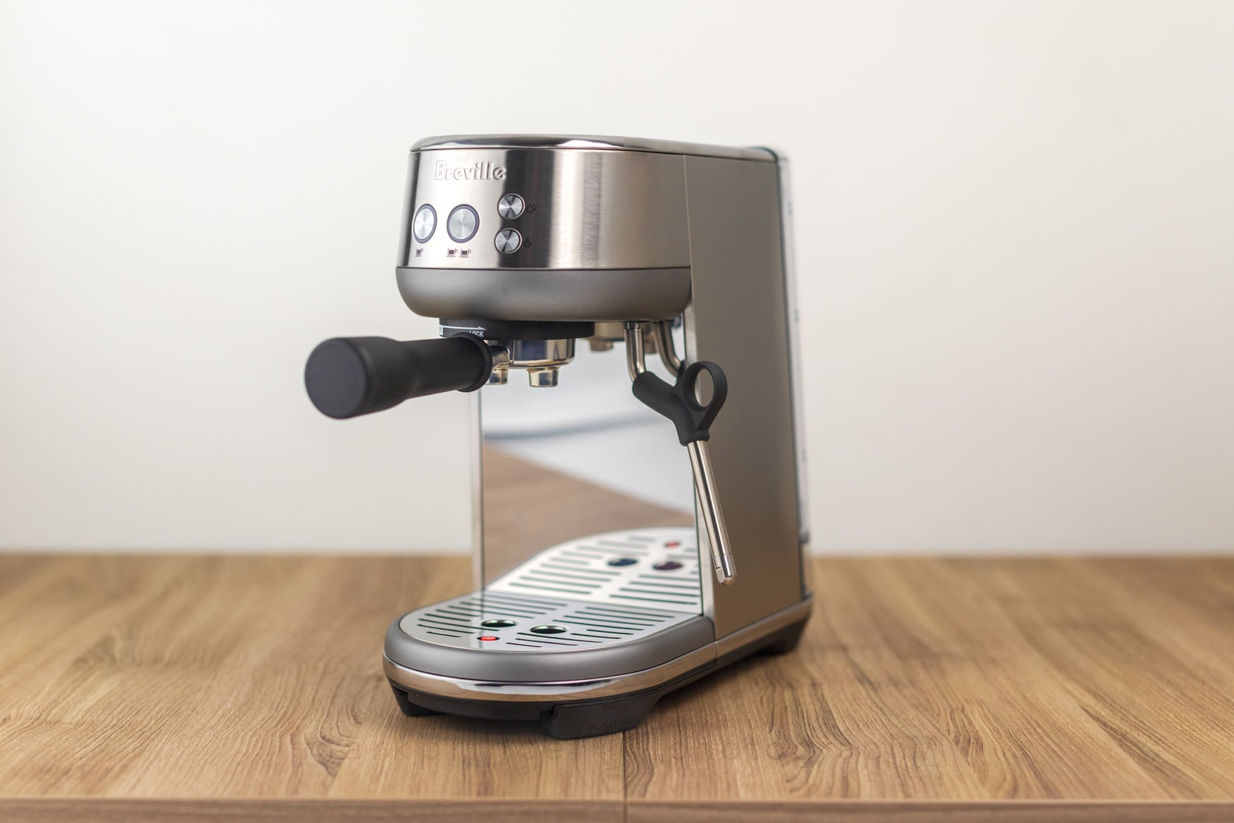 Breville Bambino Espresso Machine - CoffeeGeek