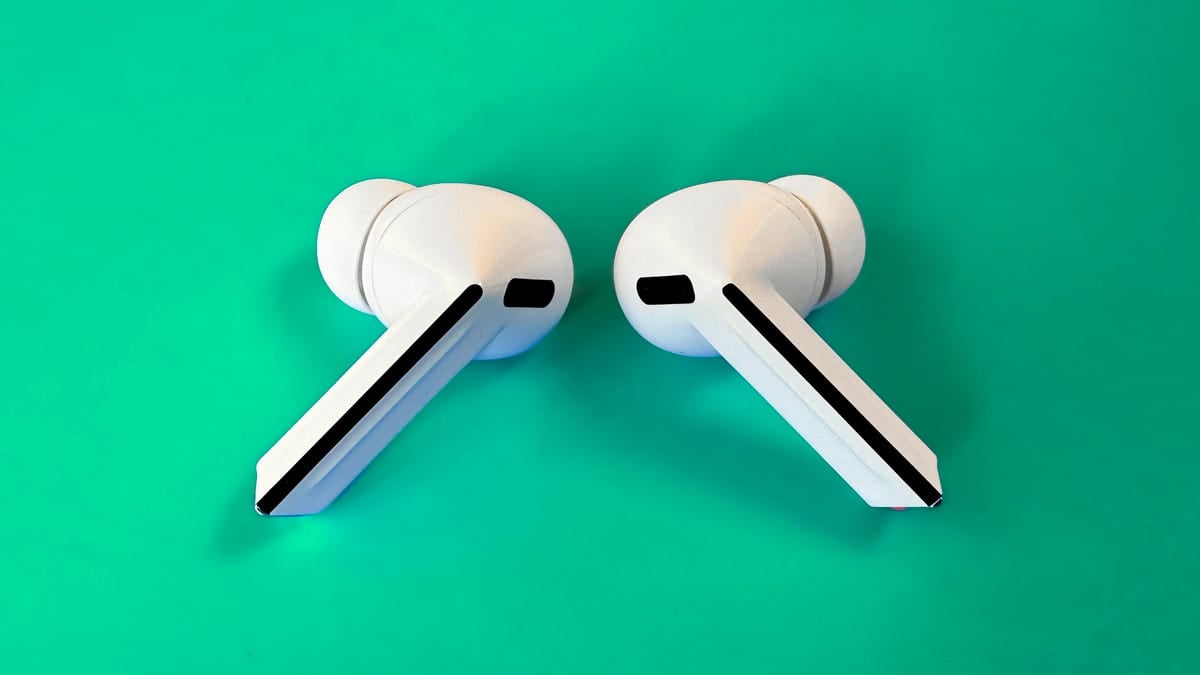 Samsung Galaxy Buds 3 Pro Review: Better Than the AirPods Pro 2 (in Some Ways)