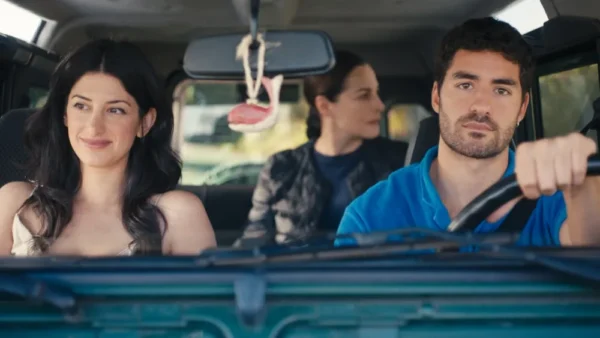‘Honeyjoon’ Review: A Plain Mother-Daughter Vacation in the Throes of Grief
