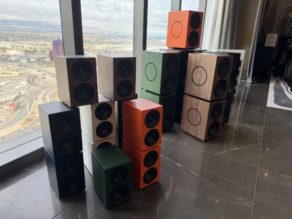 Cambridge Audio L/R Series First Listen: A Statement Piece - Mark Ellis Reviews