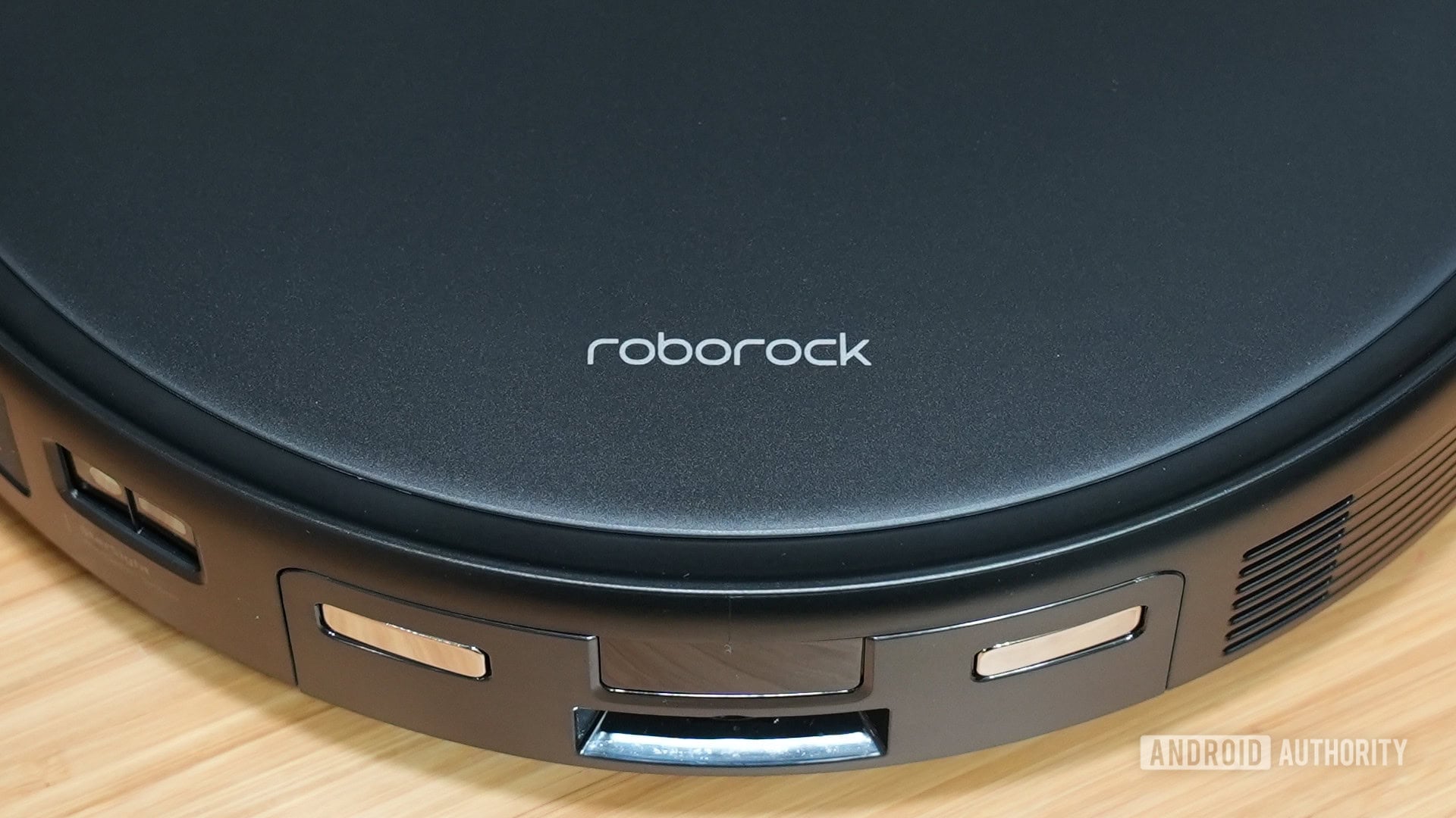 Roborock Saros 10R review: The new king of furniture navigation in my house