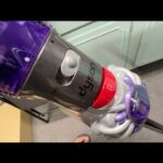 Unboxing Dyson V8 Plus Cordless Vacuum - YouTube
