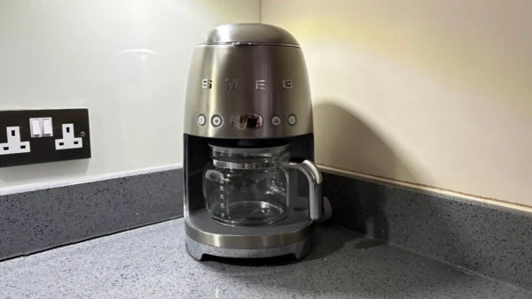 Retro coffee is back on the menu – and nobody does chic quite like Smeg