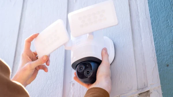 Eufy Floodlight Cam E340 Review