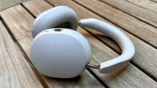 Sonos Ace Review: A Top Headphone With Some Small Caveats