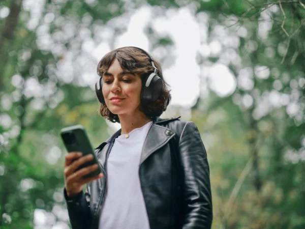 Sennheiser HDB 630 Wireless Headphones Review: True Hi-Fi Without Compromise