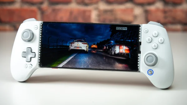GameSir G8 Plus MFi review: a premium wired mobile controller that finally feels console-grade