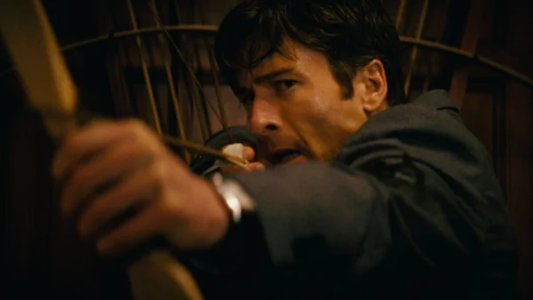 Glen Powell does more of the same in crime-comedy How To Make A Killing