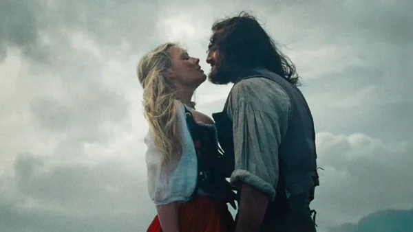 Movie Review: "Wuthering Heights” is a Good Romance Killed By A Bad Adaptation — ForReel