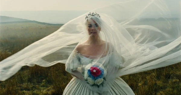 Review: ‘Wuthering Heights’ Is Dividing Viewers—and We Need to Talk About It