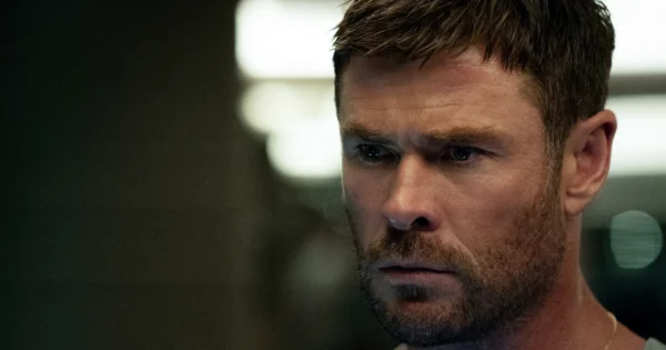 'Crime 101' Movie Review: Chris Hemsworth and Mark Ruffalo Anchor a 'Heat'-Lite Crime Thriller