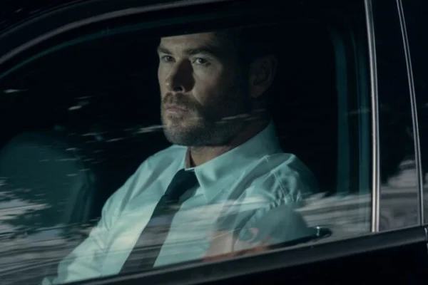 'Crime 101' Review: The Art of the Procedural Motions