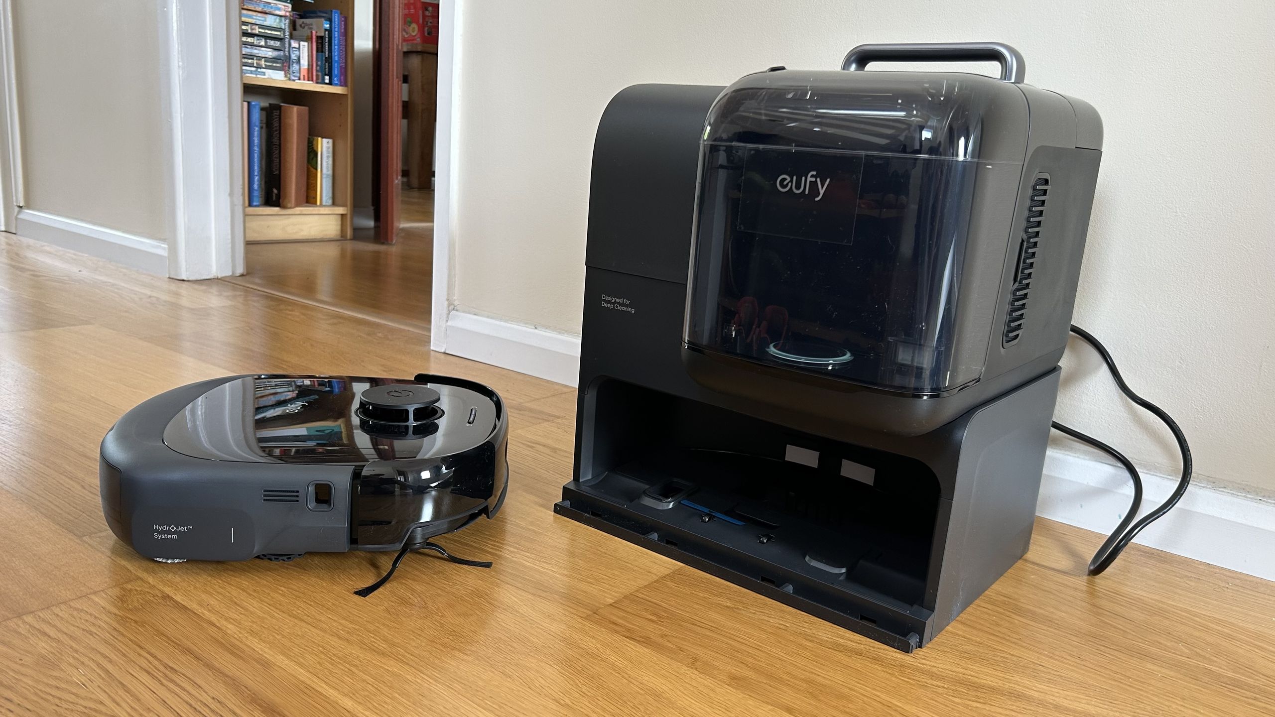 Eufy E28 robot vacuum cleaner review: detachable portable deep cleaner accessory is the big feature