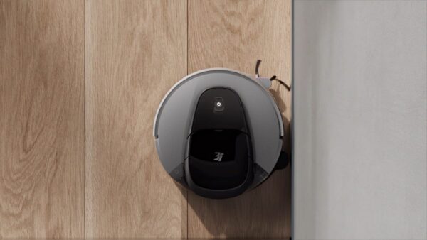 3i's New Affordable Robot Vacuum Can Compact Dust Like a Roomba and Mop Your Floors