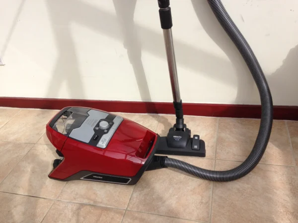 Miele Blizzard CX1 Cat&Dog PowerLine review