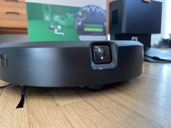 Review: iRobot Combo j5+ robot vacuum with mop