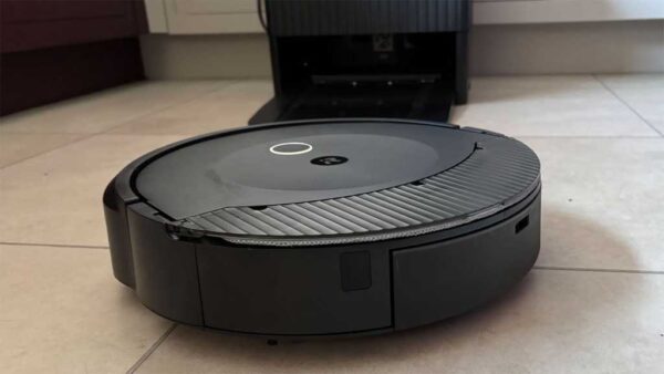 iRobot Roomba Combo 10 Max Review: Robot With a Mop on Top
