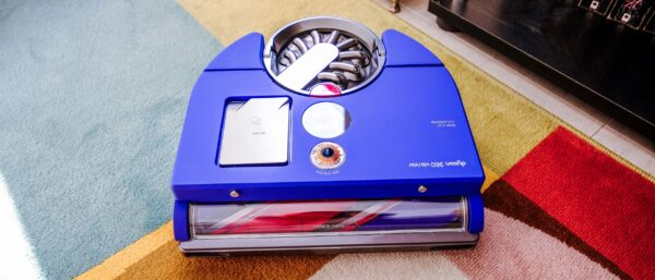 Dyson 360 Vis Nav review: a powerful but expensive robot vacuum cleaner