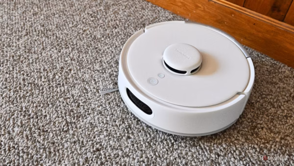 SwitchBot Mini Robot Vacuum K10+ Pro review: Small but ineffective