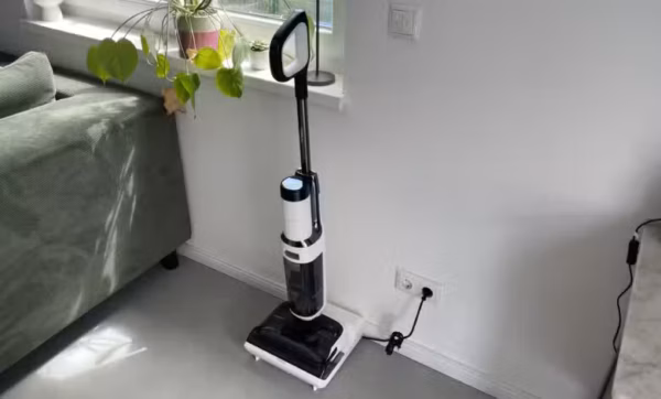 Tineco Floor One Stretch S6 Review: This squeegee is doing well!