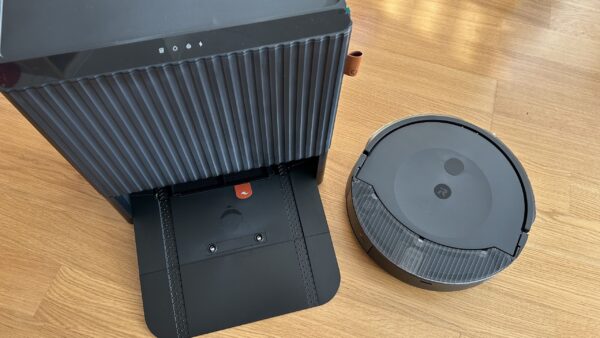 iRobot Roomba Combo 10 Max robot vacuum cleaner review: big but not very beefy