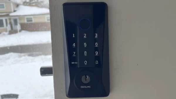 Desloc Smart Lock D110 Plus Review: A Good Value for Versatile Access