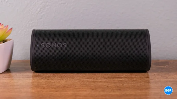 Sonos Roam 2 Review: A Bluetooth Button!