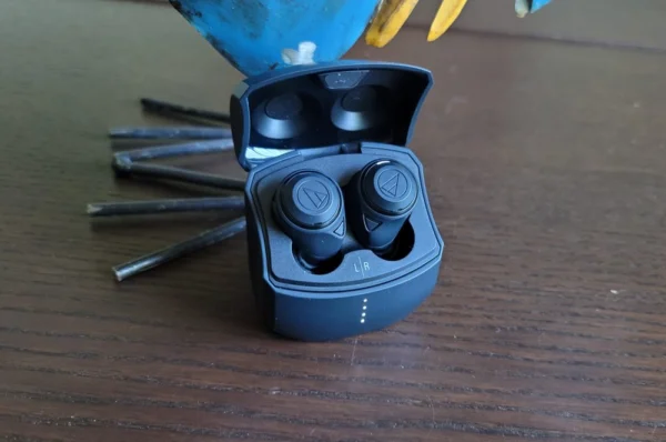 Ears-on Review: Audio Technica ATH-CKS50TW Wireless Earbuds