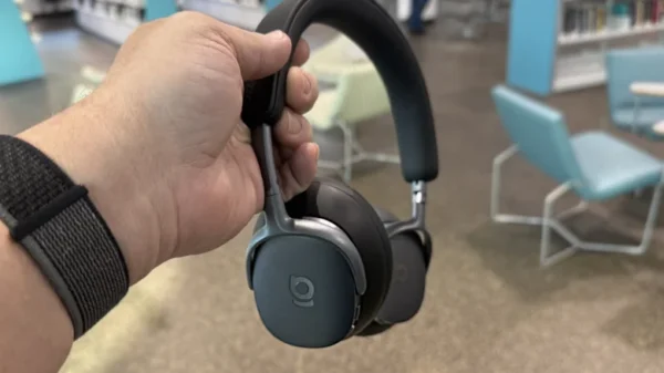 Baseus Inspire XH1 Review: There's One Major Flaw Holding These Headphones Back