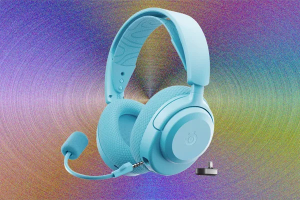 The SteelSeries Arctis Nova 3 Headset Is Perfect for Console Gamers