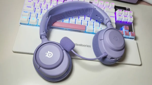SteelSeries Arctis Nova 3 Wireless review - "a budget-friendly, cozy gamer dream"