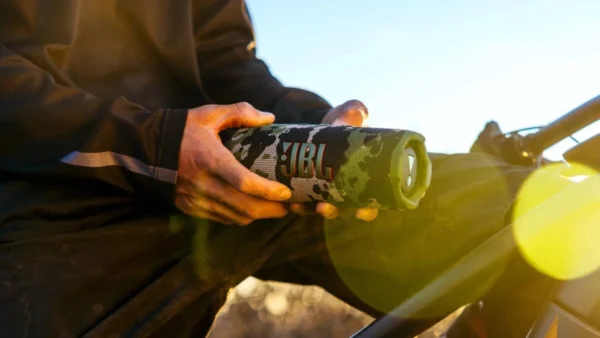 JBL Flip 7 Review: Does it live up to the Flip 6 legacy or fall short?