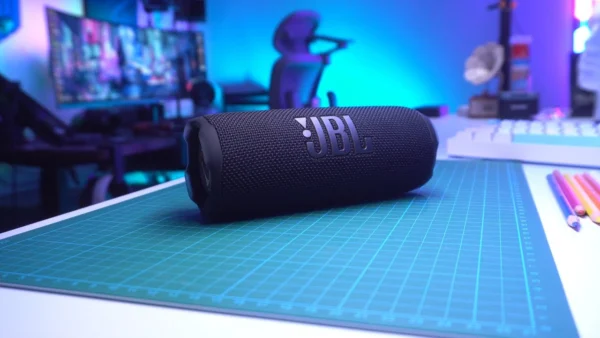 JBL Flip 7 almost KILLED the Portable Speaker Market