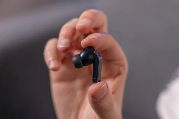 Samsung Galaxy Buds 4 Pro Review: No BS, Just Great-Sounding Wireless Earbuds