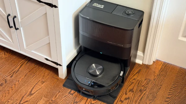 Shark UV Reveal review: If you took Dyson's laser-vacuuming tech and put it in a robot