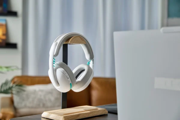 Logitech G325 LIGHTSPEED Wireless Gaming Headset review