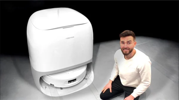 This Robot Changed My Life! - (Roborock Qrevo Curv 2 Flow)