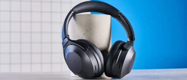 EarFun Wave Life review: Headphones that make talented musicians sound like they’re doing nightclub karaoke