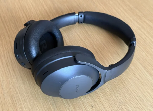 EarFun brings massive value with new noise-canceling headphones [Review]