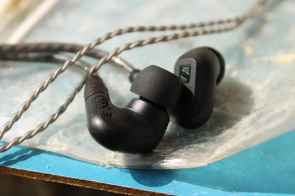 Sennheiser IE 200 Review: Wonderful Sound Meets Durable Design