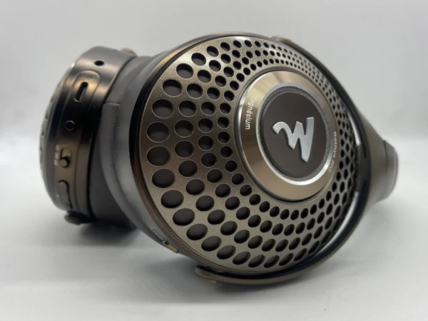Focal Bathys MG Review: Luxurious Build, Hi-Res Sound, But Is It Worth The Price?