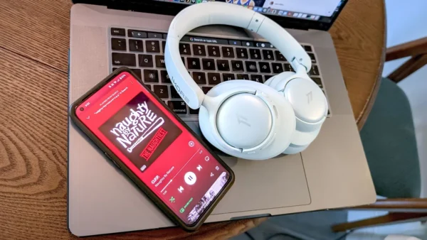 I just tested these noise-cancelling headphones — and it's hard to believe they're just $40