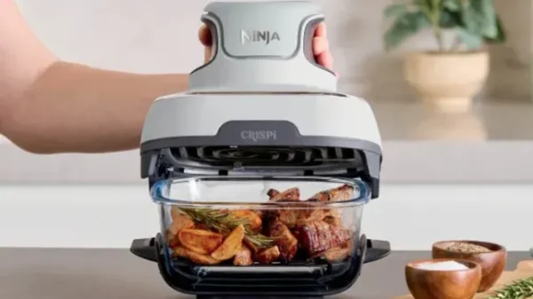 Our Top-Rated Air Fryer Is 100% Nontoxic and Breaks Down for Easy Storage