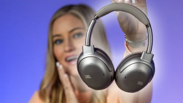 Best New Headphones for Traveling?! JBL Tour ONE M3!