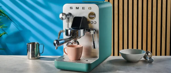 Smeg EMC02 Mini Pro Manual Espresso Machine review: Professional quality at home